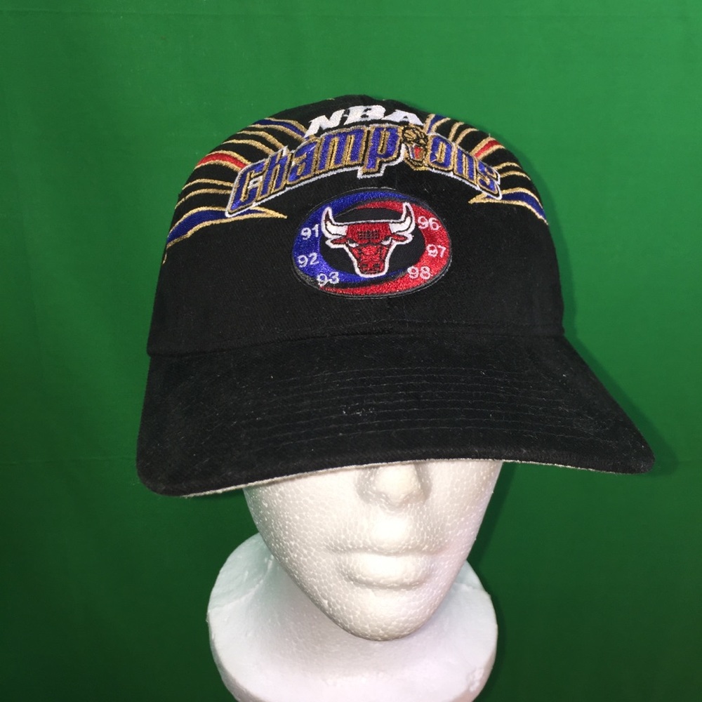 Vintage 1998 Chicago Bulls championship hat